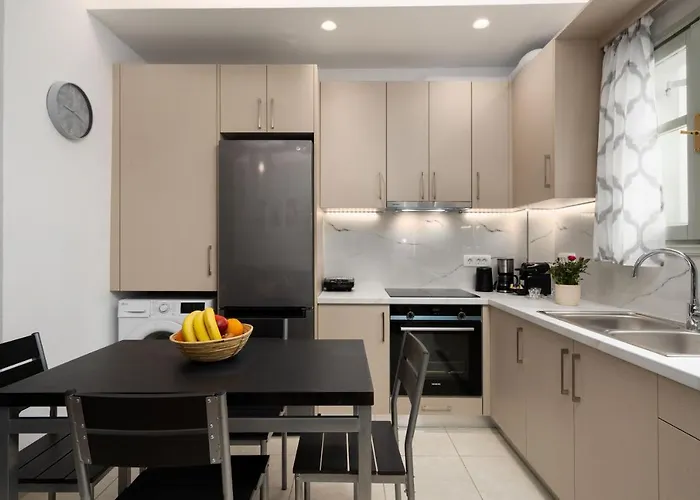 Moonstone Karterádos