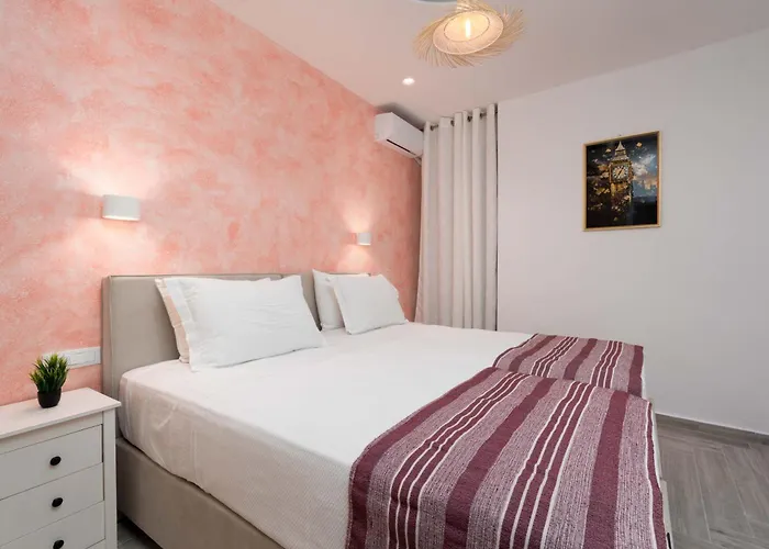 Moonstone Semesterbostad *