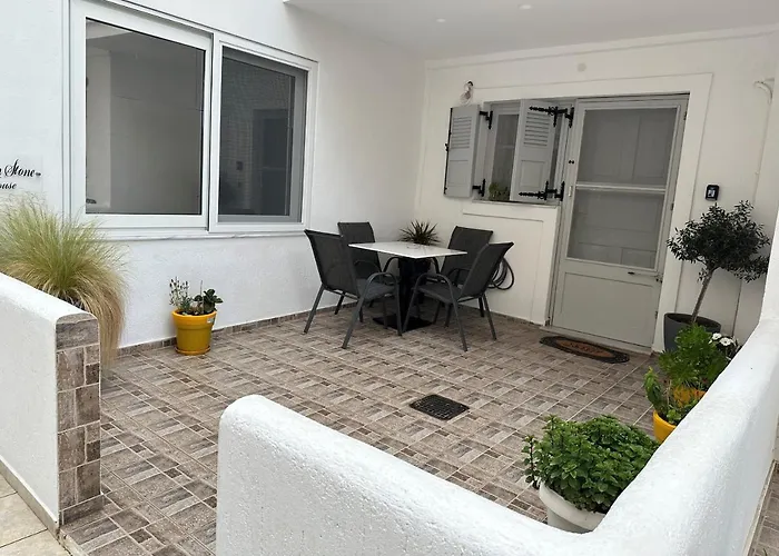 Moonstone Nyaraló *