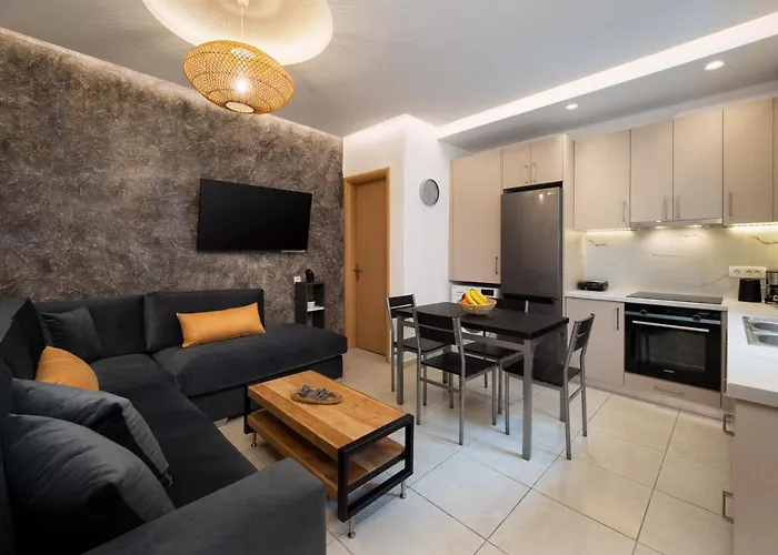 Nyaraló Moonstone *