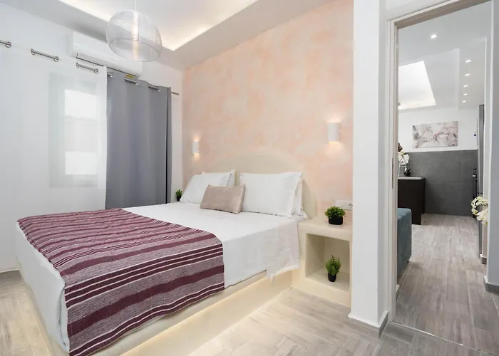 Moonstone Nyaraló Karterádosz