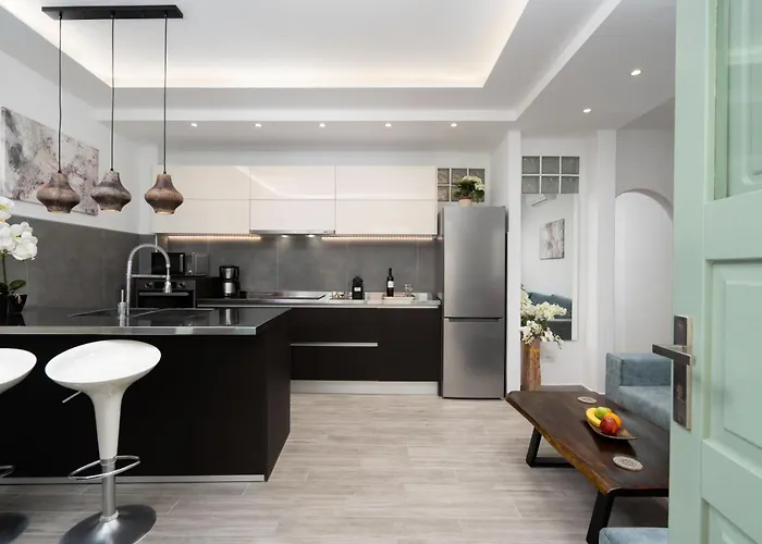 Moonstone بيت للعطل