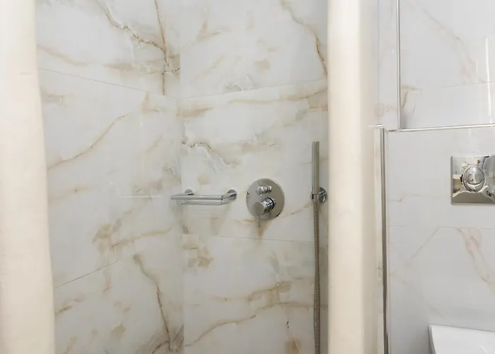 Moonstone بيت للعطل *